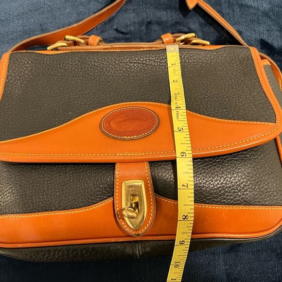 Vintage Dooney & Bourke Purse Carrier Shoulder Bag Duck all weather EUC - Picture 9 of 11